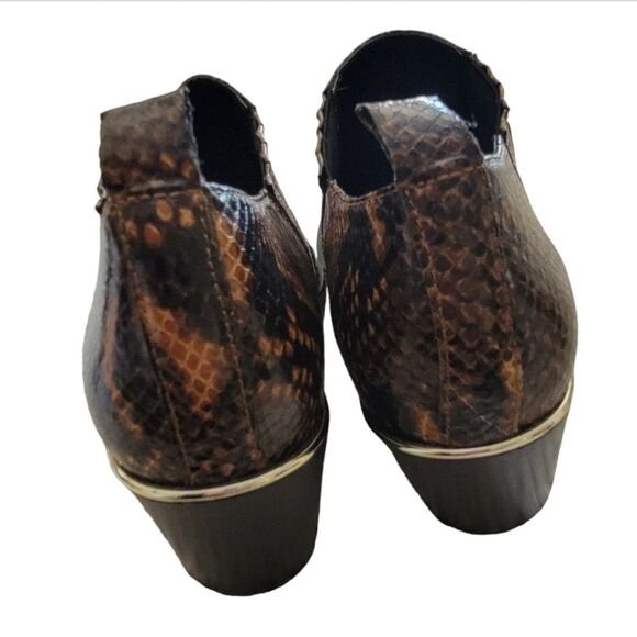 Bleecker & Bond snake print leather stacked heel ankle boot size 7M brown Lydia - Picture 3 of 8